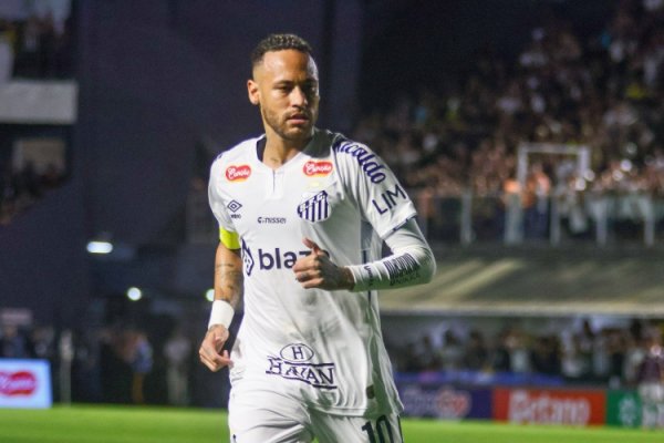 实体配资公司 巴媒：内马尔将连续三场比赛首发，希望证明体能足以征战世界杯